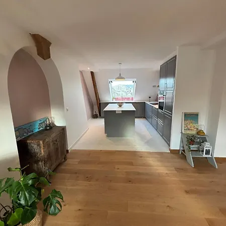 Duplex Spacieux Et Lumineux Au Coeur De