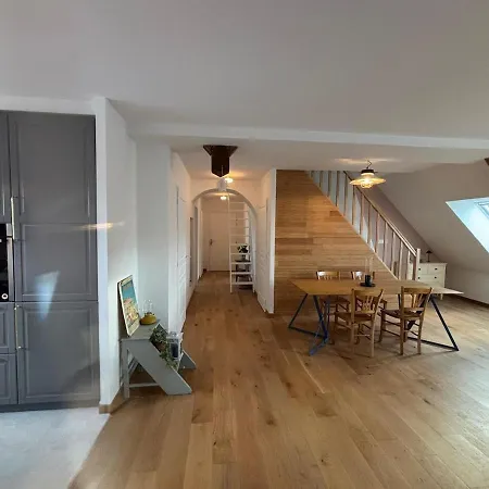 Duplex Spacieux Et Lumineux Au Coeur De * Dieppe